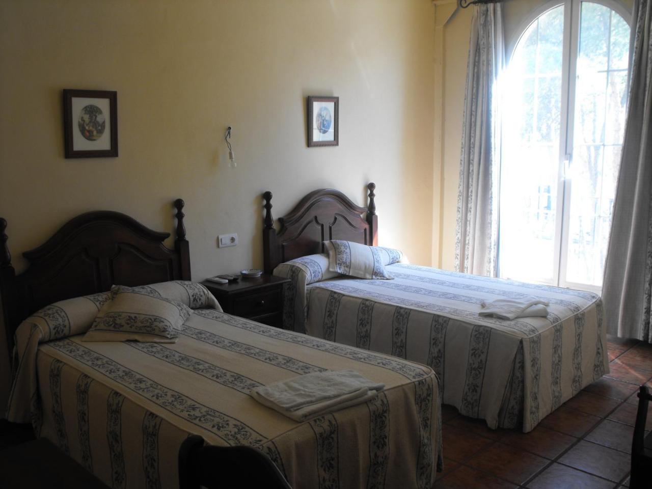Hostal Nicol'S Hotel Luque Kültér fotó